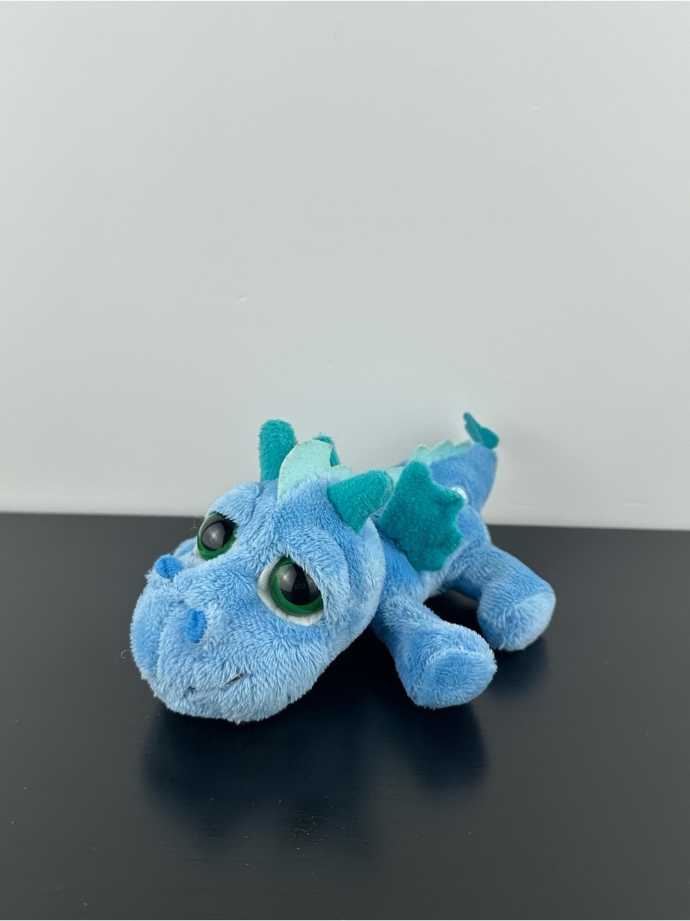 Russ Berrie Lil Peepers Scorch Blue Dragon 7” Big Green Eyes Plush Stuffed